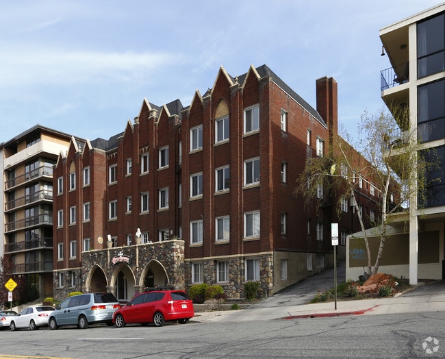 Castle Heights 141 E 1st Ave Salt Lake City UT 84103 Apartment Finder