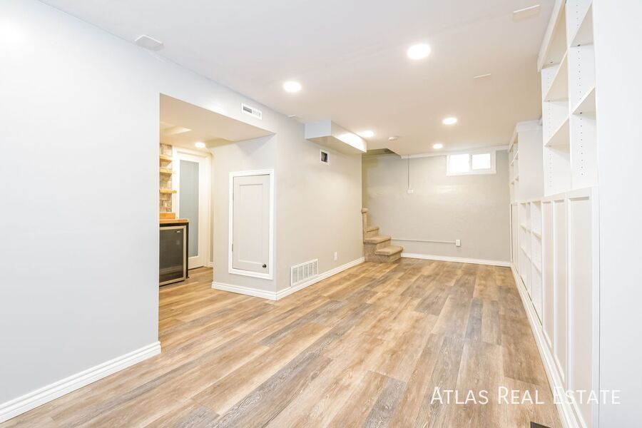 Building Photo - 661 Stuart St