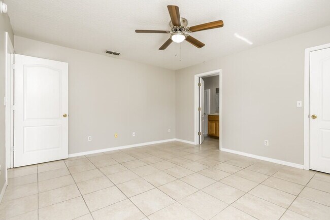 Building Photo - 14816 Windy Mt Cir