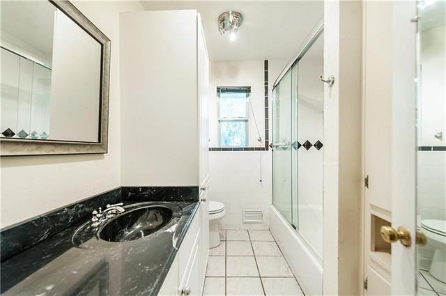 Building Photo - 7521 Brentcove Cir