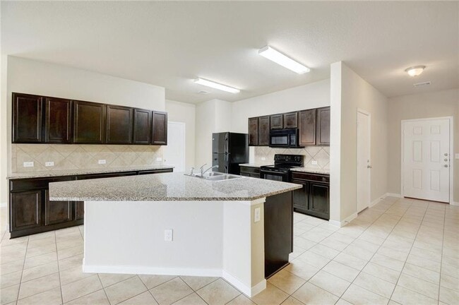 Building Photo - 5817 Roderick Dr