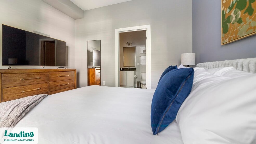 Building Photo - 41 E 9th Ave