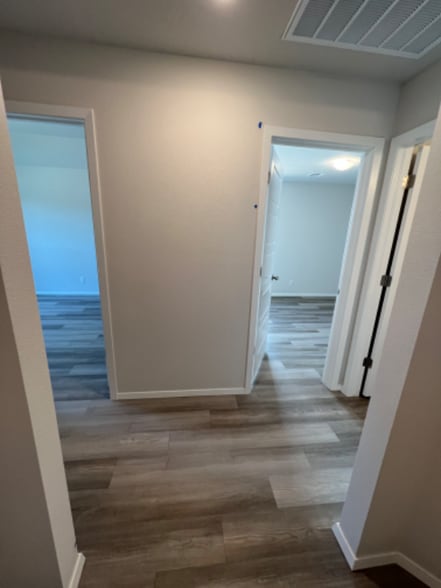 Building Photo - 13923 S Quincy St