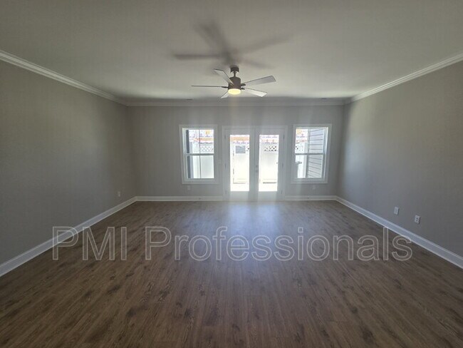 Building Photo - 1337 Rebecca Johns Dr