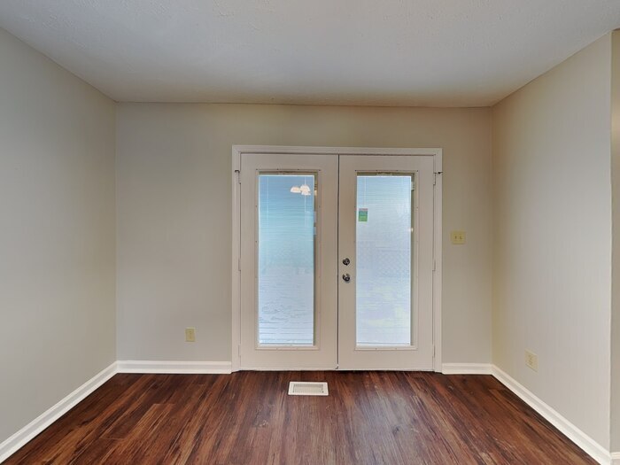 Building Photo - 3123 Skeeter Ct