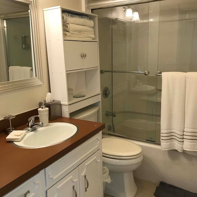 Building Photo - 97789 Chetco Ln