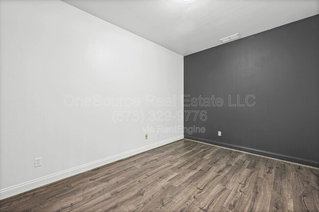 Building Photo - 12030 Stonebrook Cv