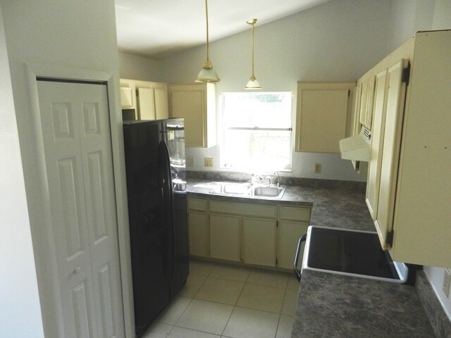 Building Photo - 2955 Talladega Dr