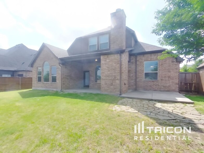 Building Photo - 108 Mckinley Dr
