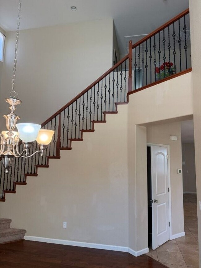 Building Photo - Modern 3 Bedroom 2 Story w/ RV Parking and...