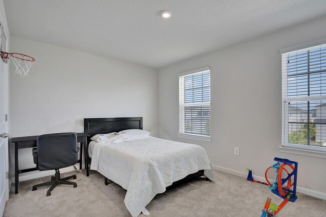 Building Photo - 12749 SW Orvieto Wy