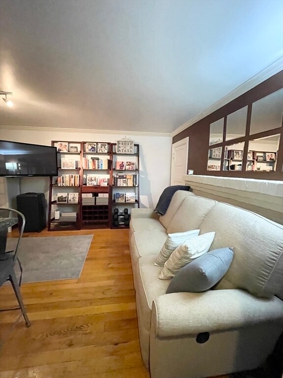 Building Photo - 36C Joy St