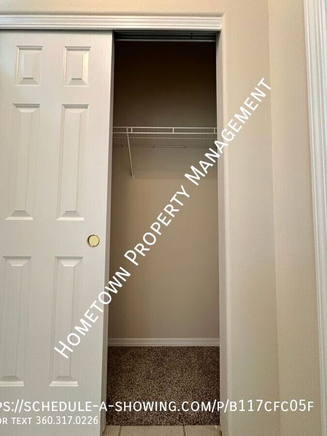 Building Photo - 8523 Sweetbrier Loop SE