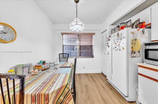 Building Photo - 500 SW 130th Terrace