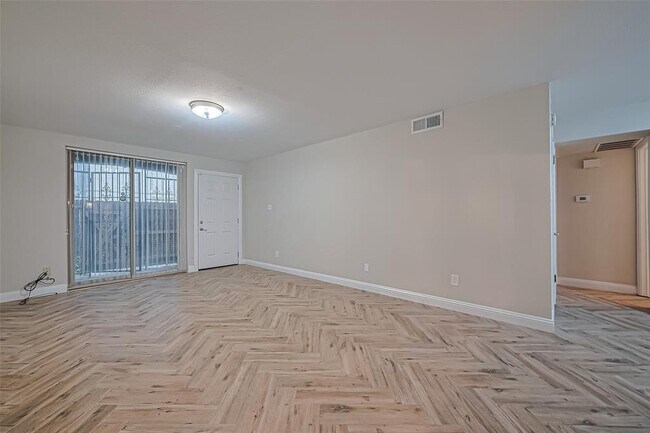 Building Photo - 4633 Wild Indigo St