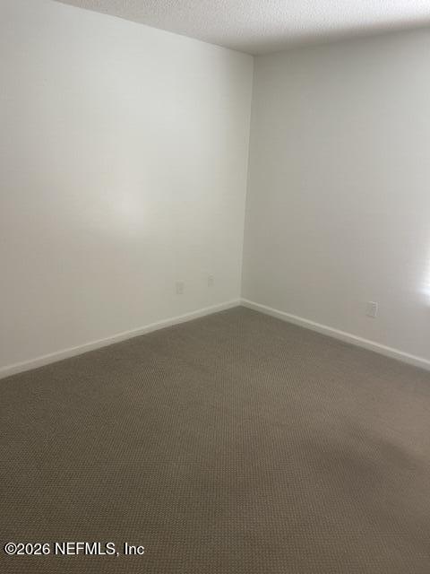 Building Photo - 2130 Willesdon Dr E