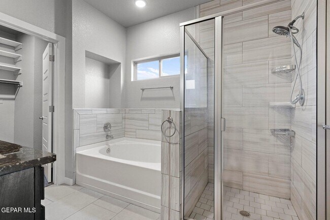 Building Photo - 6936 Brown Mesquite Ln