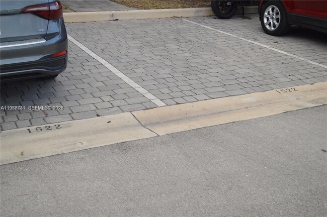 Building Photo - 1522 SE 26th Ter