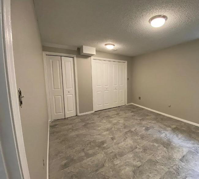 Building Photo - Comfort & Convenience in West Greeley