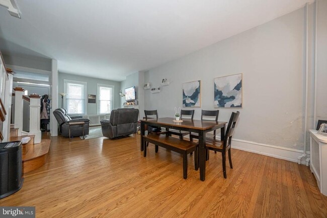 Building Photo - 4643 Mansion St