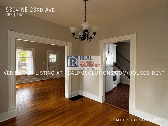 Building Photo - 5304 NE 23rd Ave