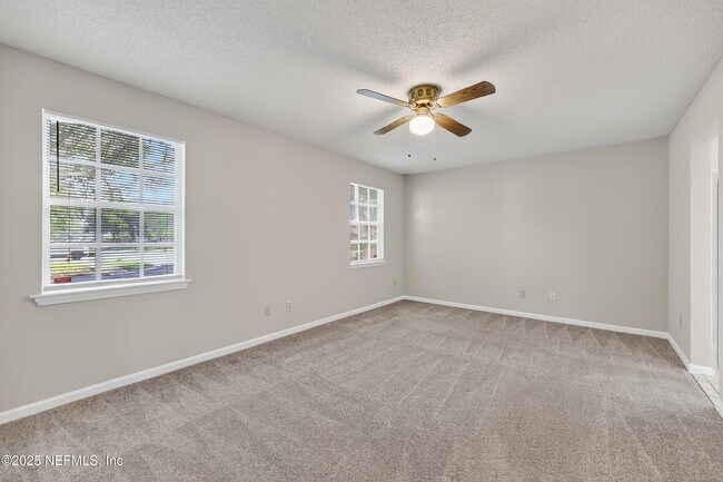 Building Photo - 12119 Cancun Dr