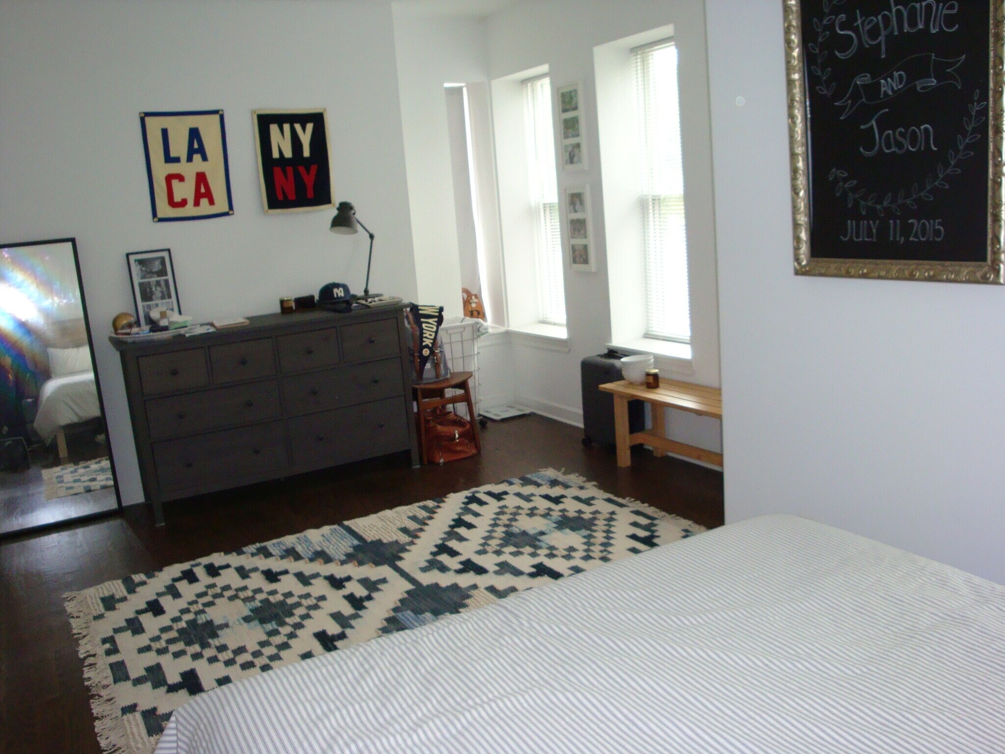 Master bedroom - 2800 W Logan Blvd