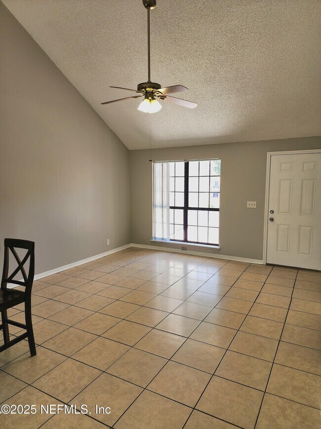 Building Photo - 11328 Trotting Horse Ln