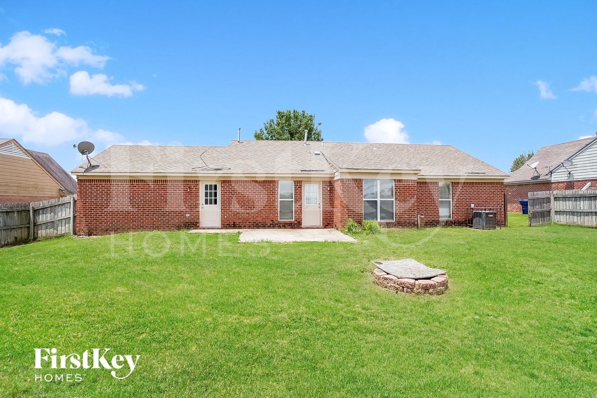 Building Photo - 6578 Bentley Cove