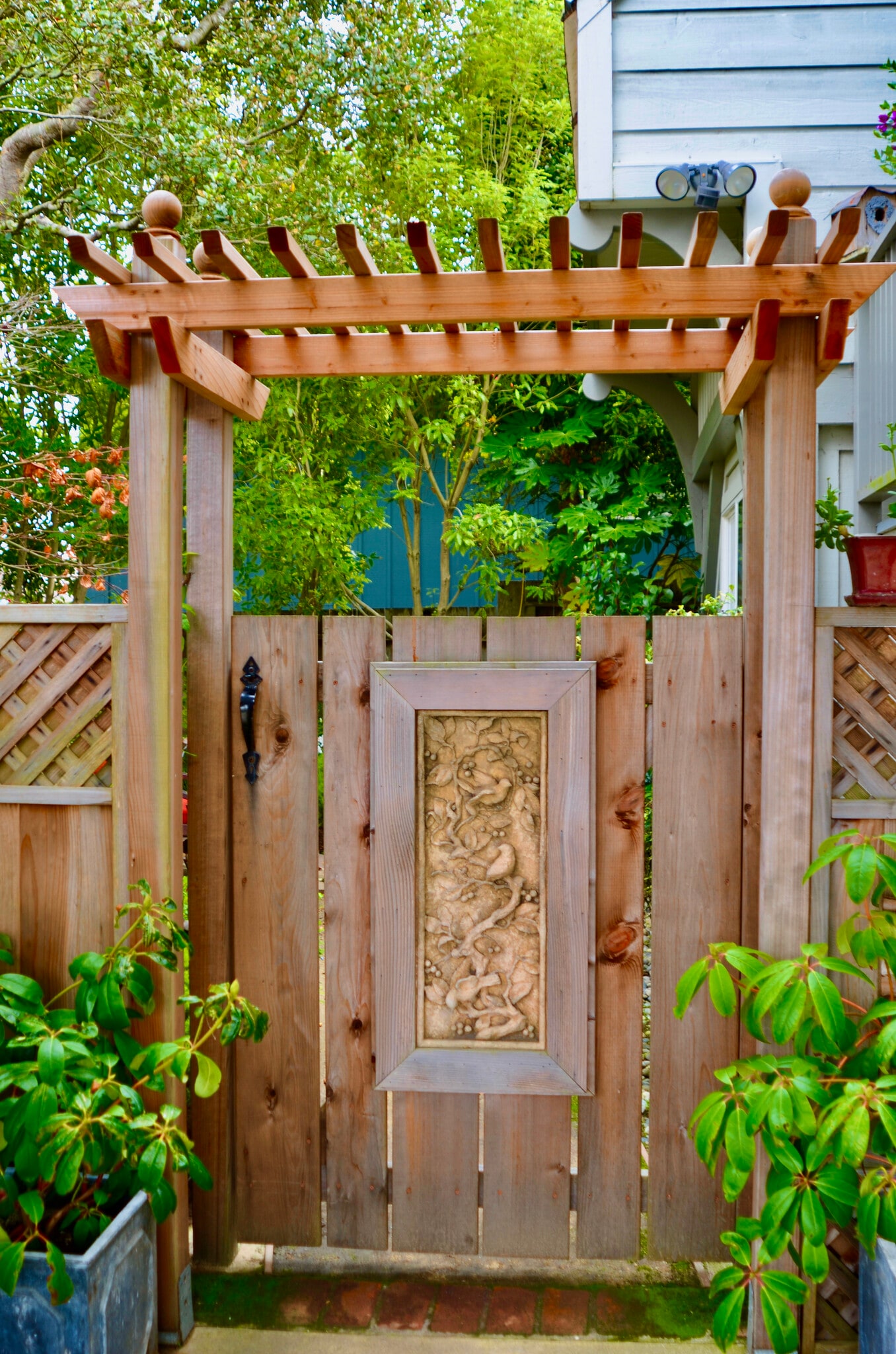 Garden Gate - 137 4th St