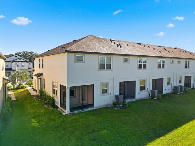 Building Photo - 11405 Cay Spruce Wy