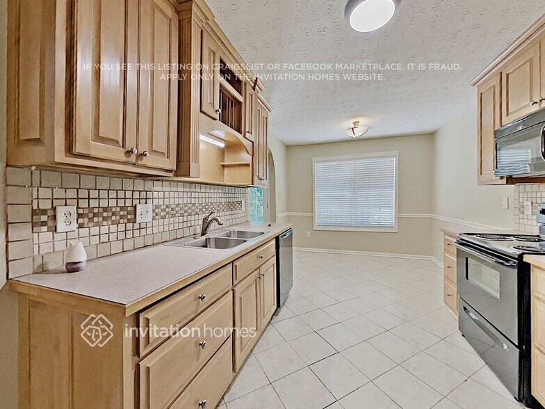 Building Photo - 1750 Alcovy River Dr