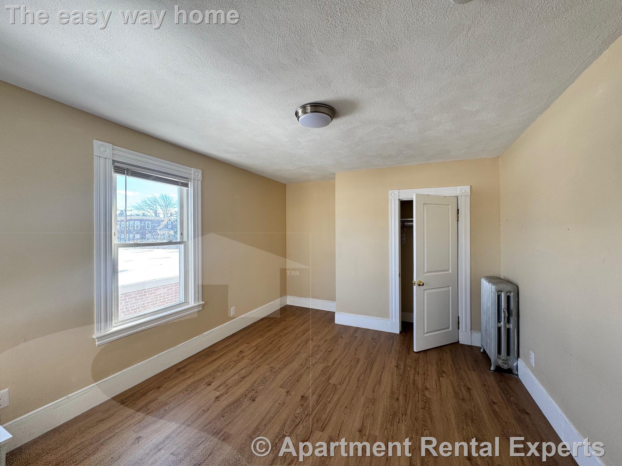 Building Photo - 51 Beacon St