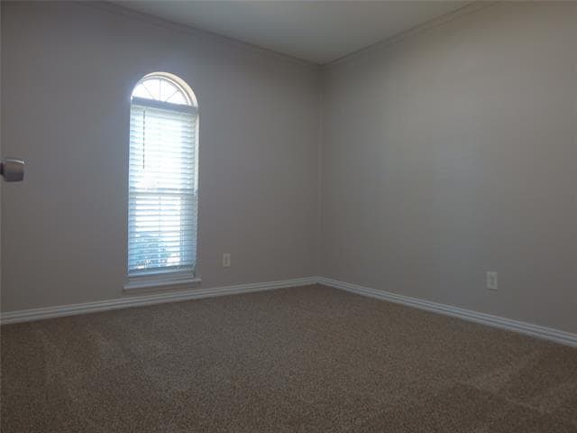 Building Photo - 6316 Pine St