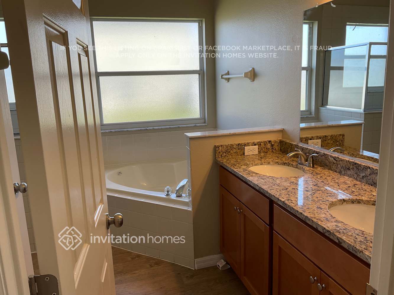 Building Photo - 467 Tamarind Parke Ln