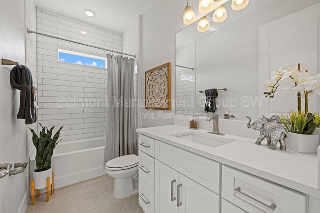 Building Photo - 2575 Caladium Rd