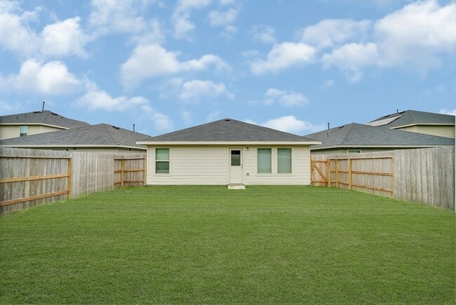 Building Photo - 24126 Maple Turn Ln