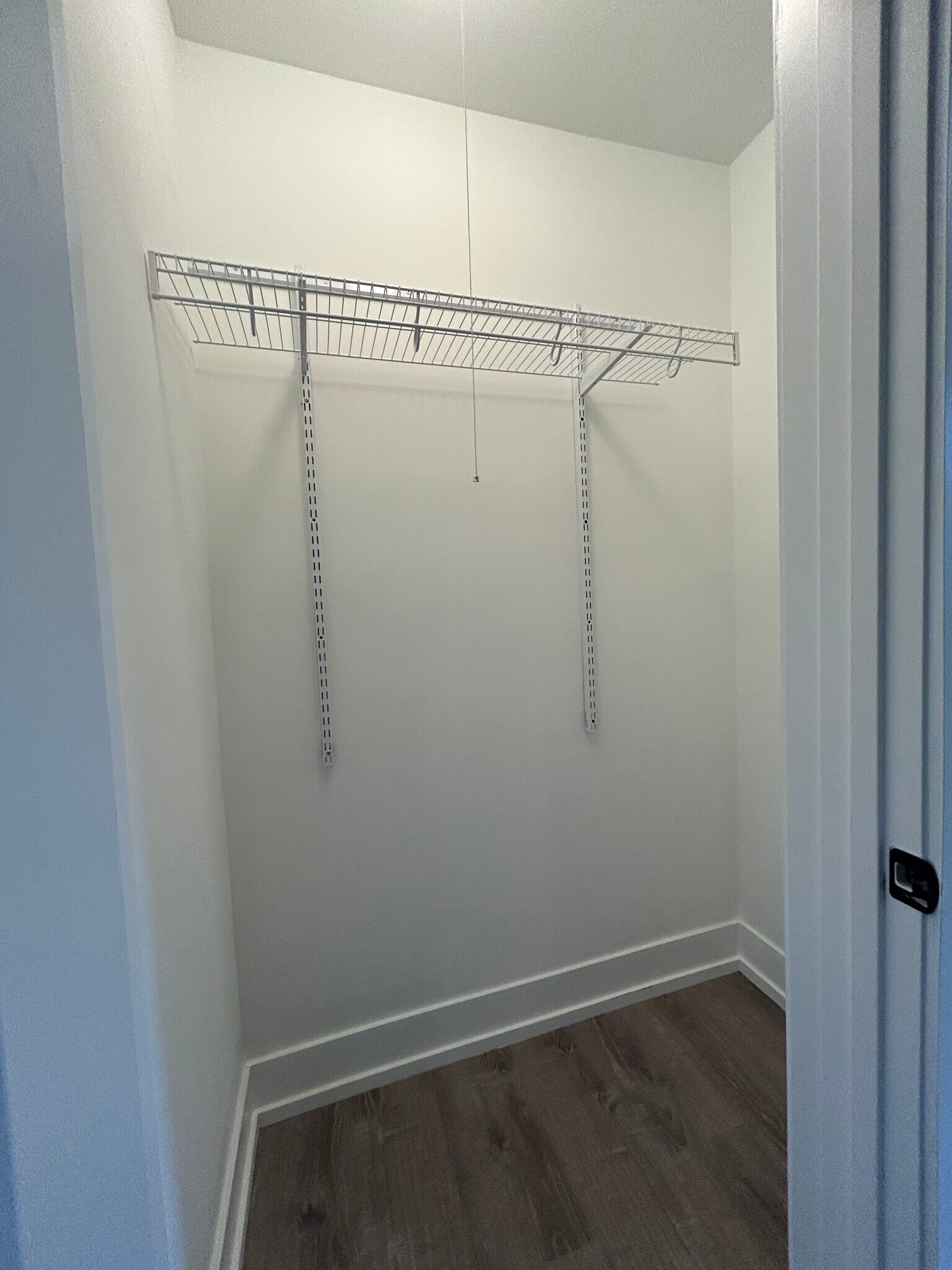 Building Photo - 1128 Maple Ave