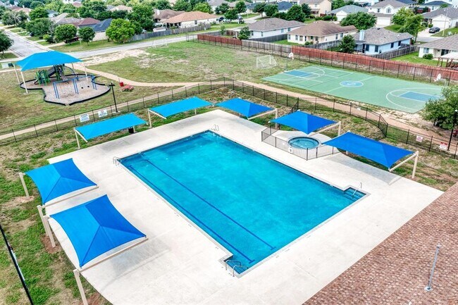 Building Photo - 233 Wallops