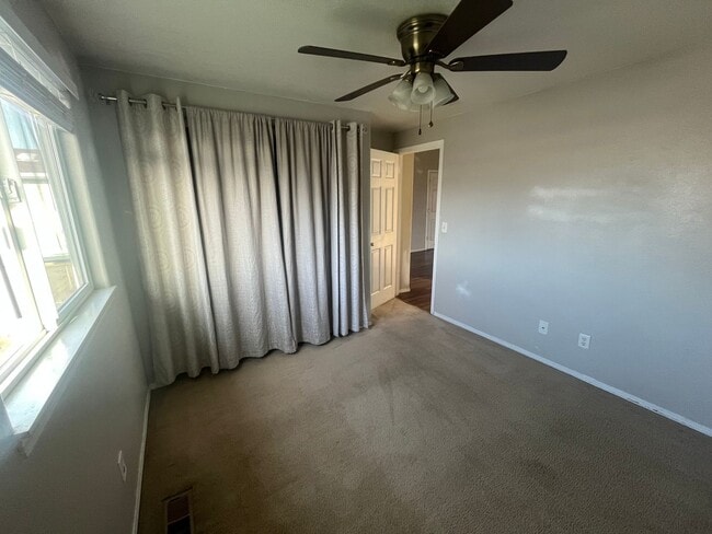 Building Photo - Bright & Updated 3-Bed, 2-Bath Home with Private Fenced Yard – No Rear Neighbors!!