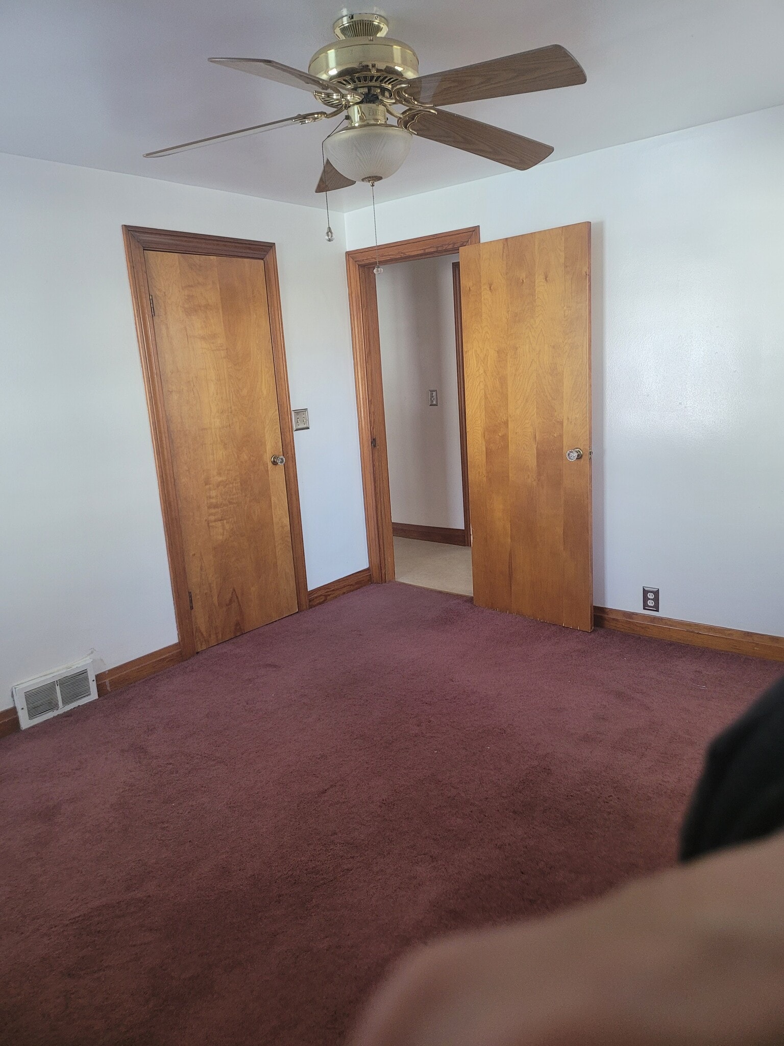 Building Photo - 5330 Seneca St