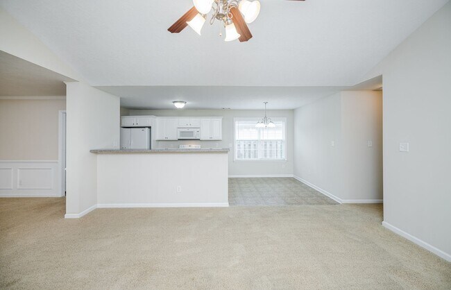 Building Photo - 272 High Meadows Cir