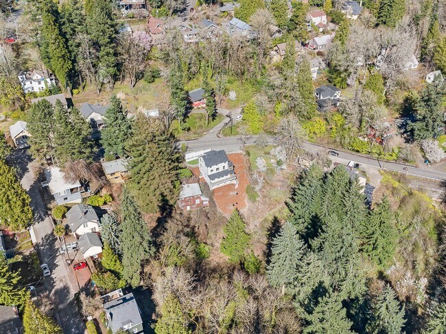 Building Photo - Freshly Remodeled Stunner Perched on the H...