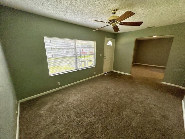 Building Photo - 2507 Lenna Ave