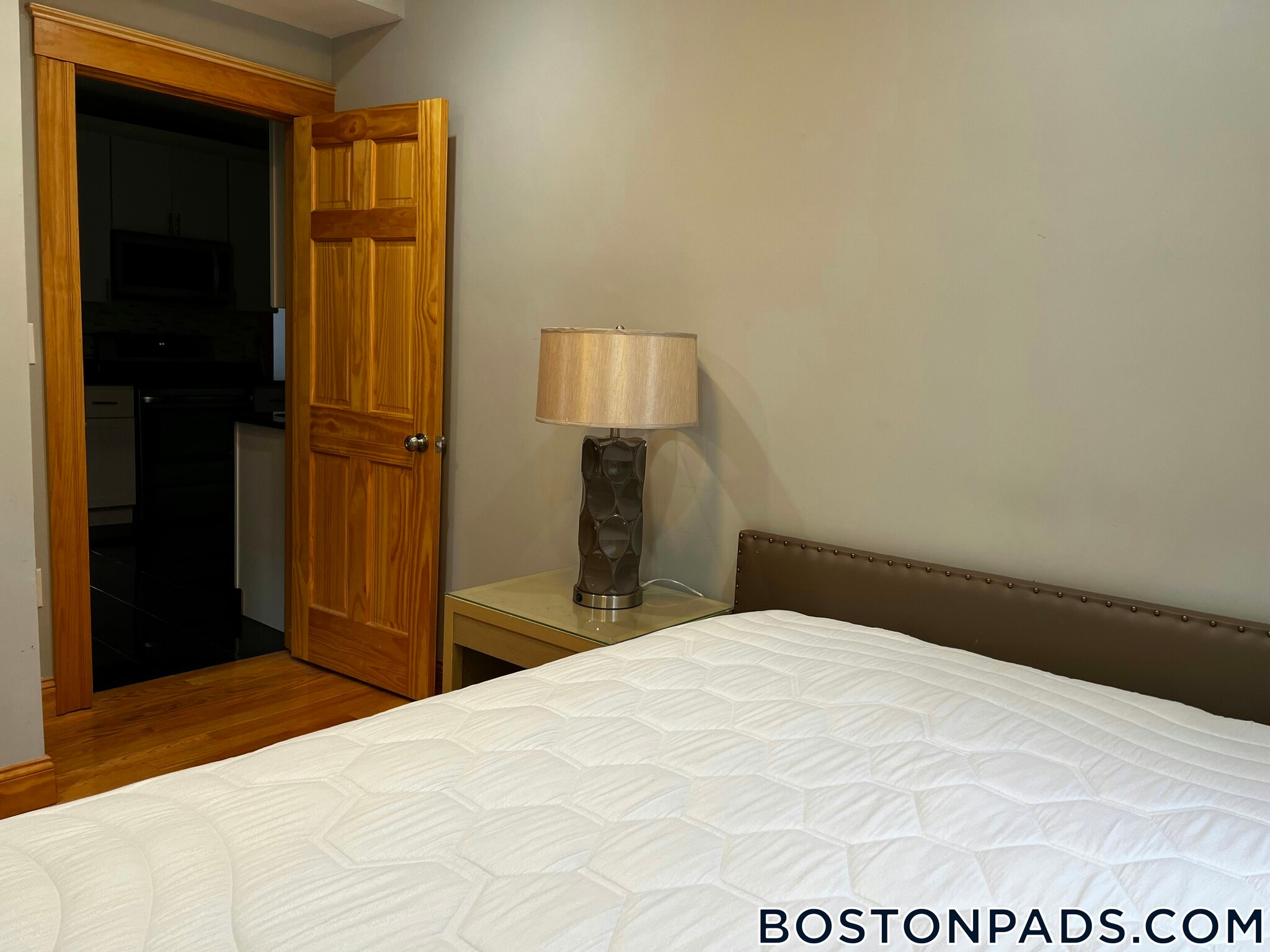 Building Photo - 152 Winchester St