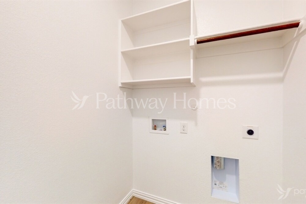 Building Photo - 944 Rusty Spur Ln