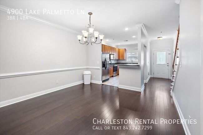 Building Photo - 4900 Lake Palmetto Ln