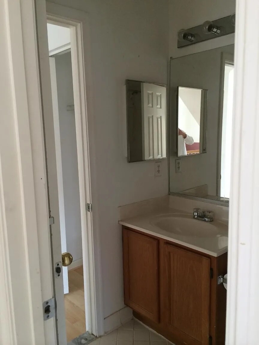 Building Photo - 19020 Amarillo Dr