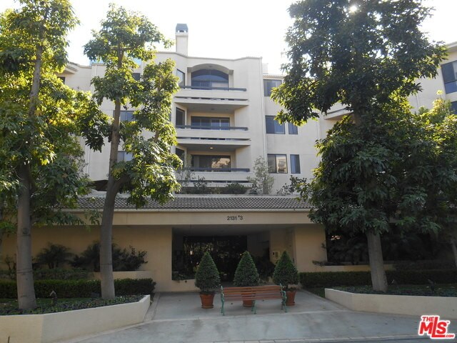 Building Photo - 2131 Century Park Ln