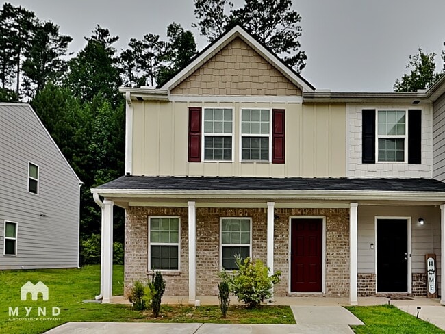 Building Photo - 2544 Piering Dr